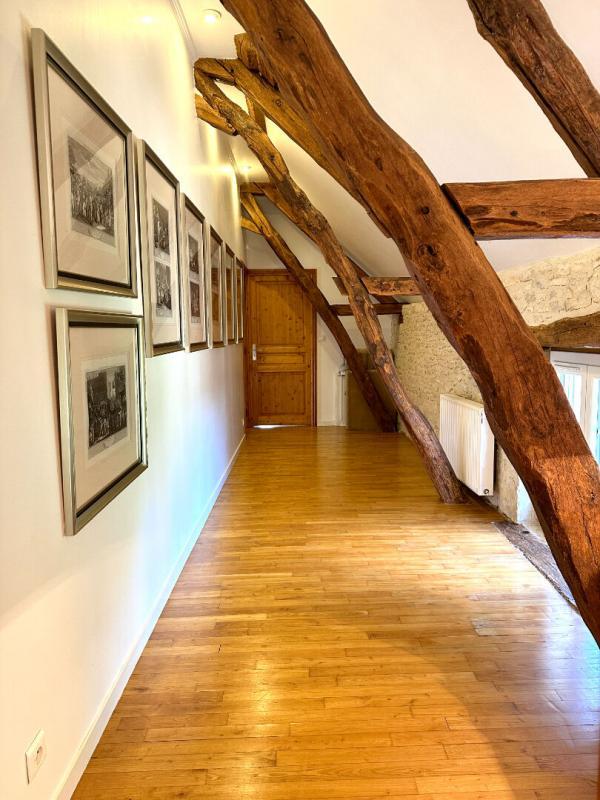 Maison - 345 m² - 13 pièces