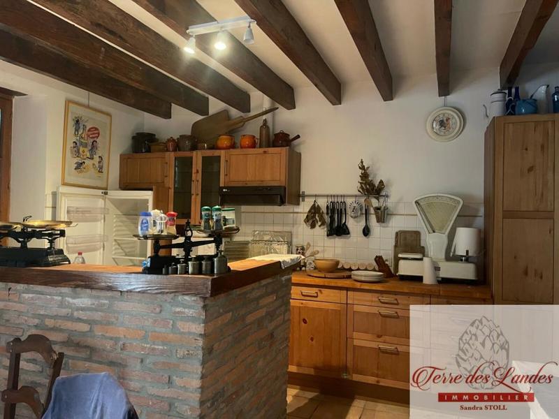 Maison - 181 m² - 4 pièces