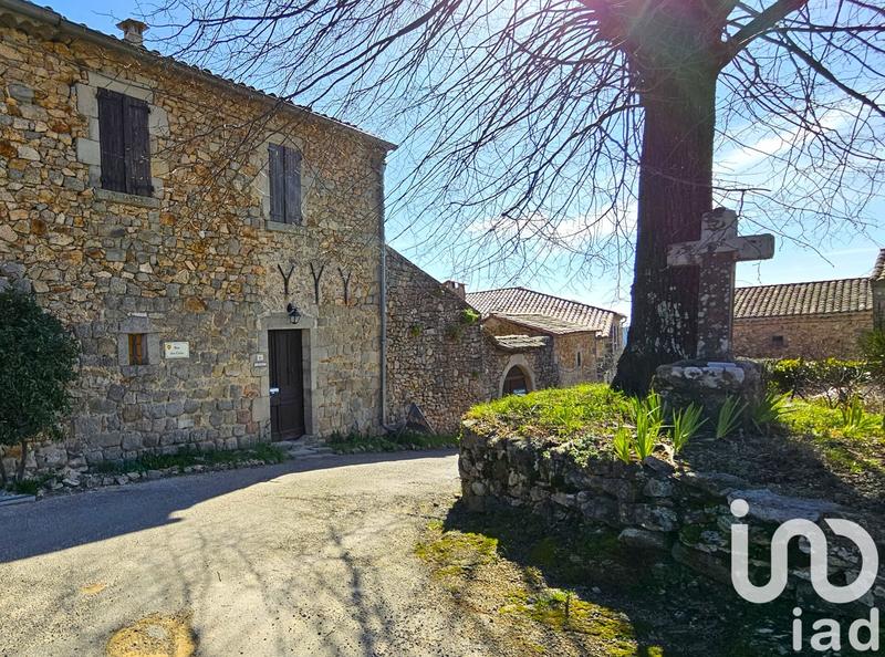 Maison de village - 180 m² - 6 pièces