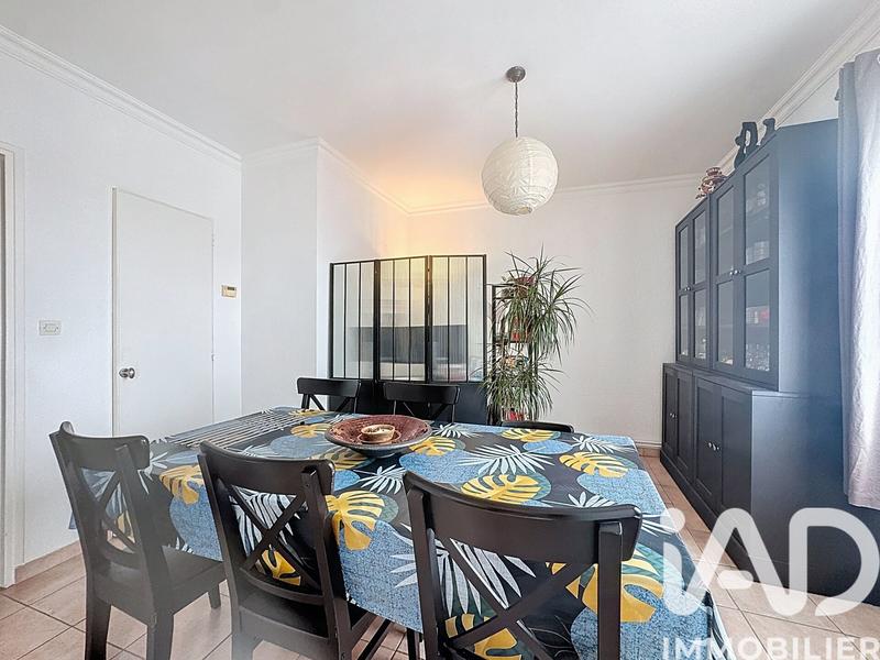 Appartement - 110 m² - 5 pièces