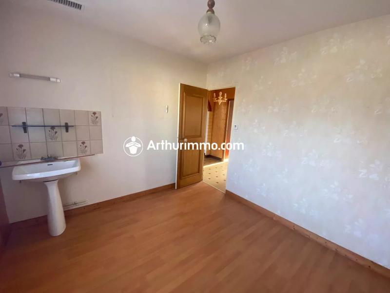 Maison - 102 m² - 5 pièces