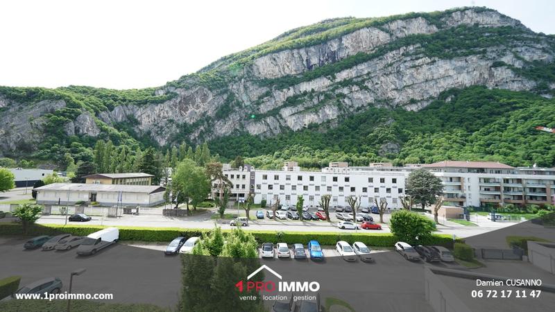 Appartement - 76 m² - 3 pièces