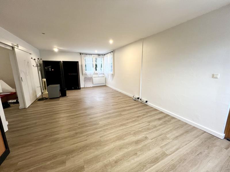 Maison - 190 m² - 6 pièces