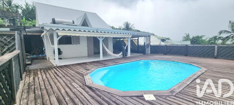 Maison - 94 m² - 5 pièces