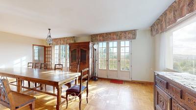 Maison - 132 m² - 6 pièces