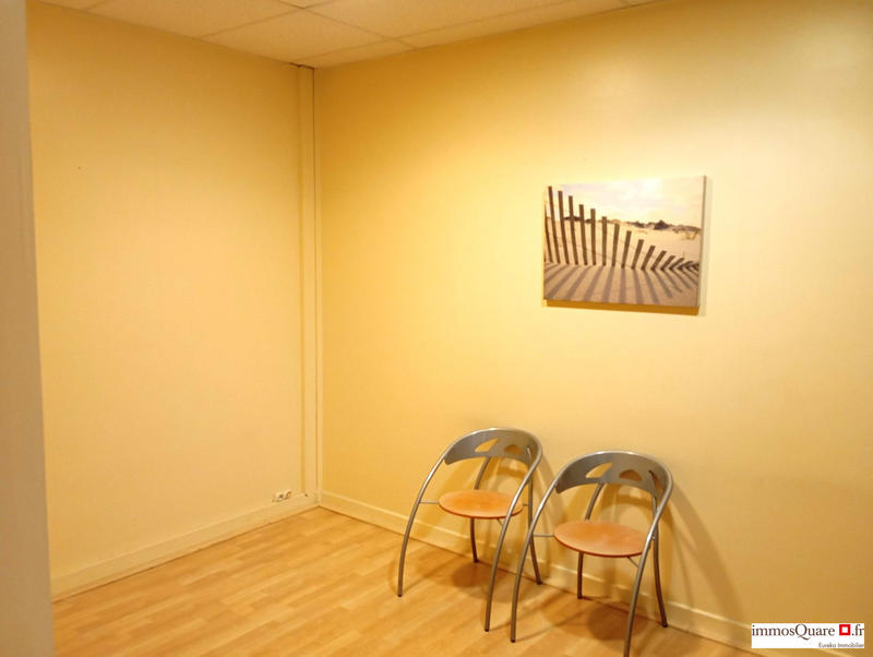 Bureau - 70 m² - 3 pièces