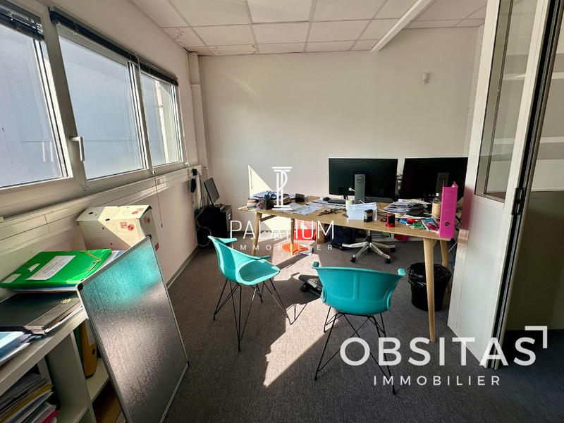 Bureau - 195 m² - 4 pièces