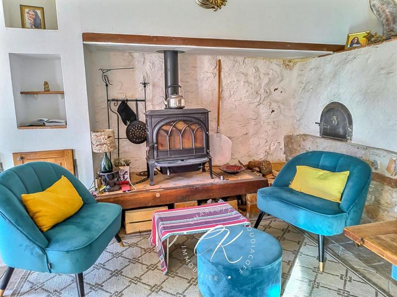 Maison - 325 m² - 9 pièces