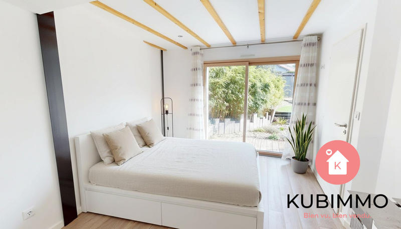 Maison - 177 m² - 7 pièces