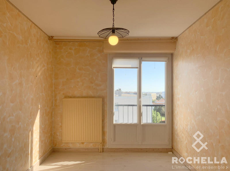 Appartement - 100 m² - 5 pièces