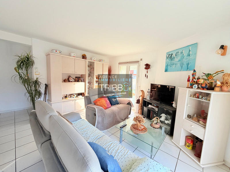 Immeuble - 219 m² - 8 pièces