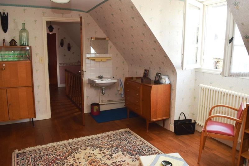 Maison - 169 m² - 9 pièces