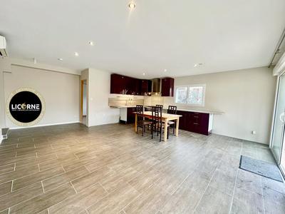 Appartement - 93 m² - 4 pièces