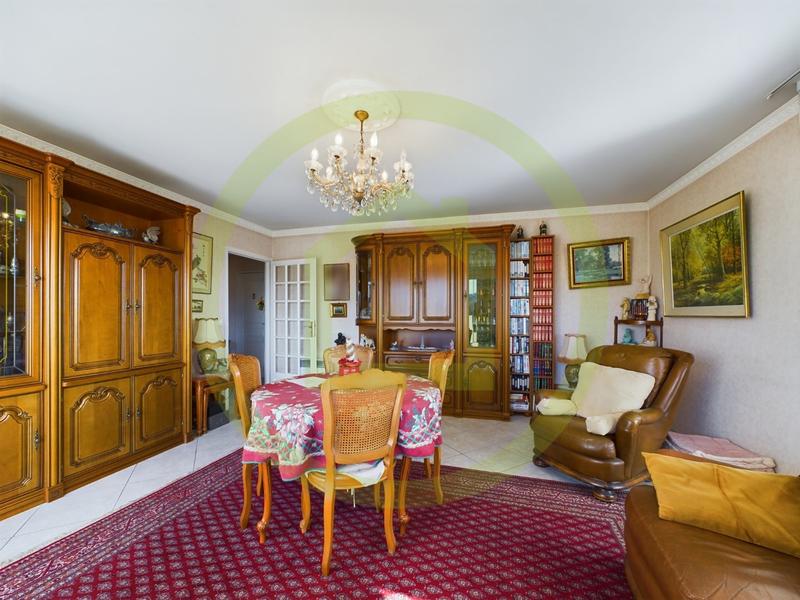 Appartement - 86 m² - 4 pièces