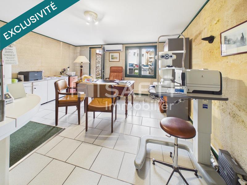 Local commercial - 182 m² - 9 pièces