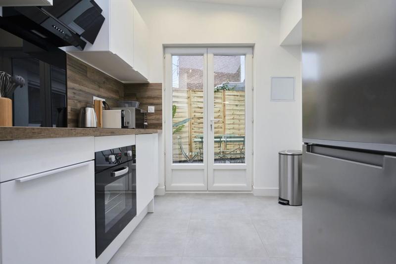 Maison - 101 m² - 6 pièces