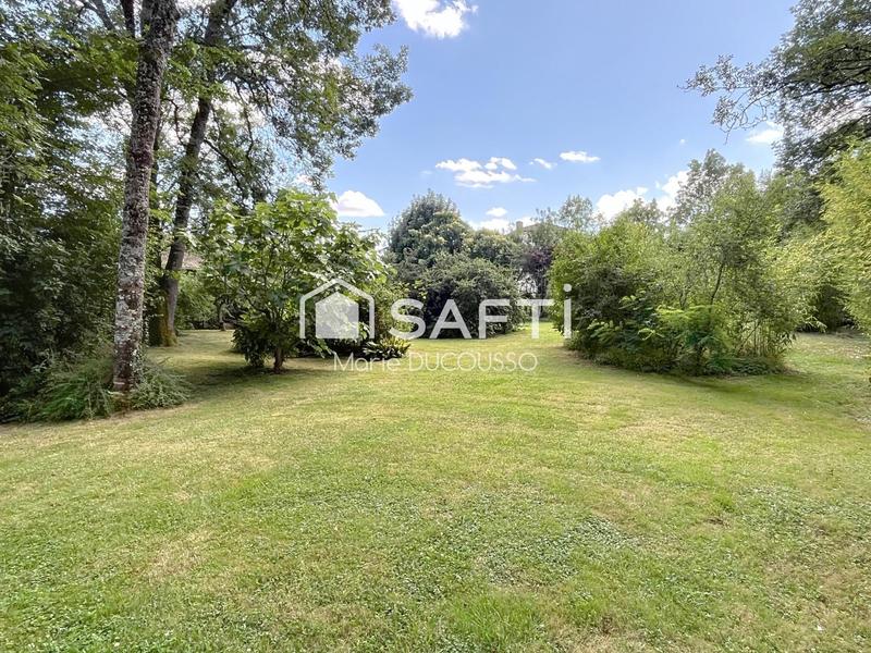 Maison - 214 m² - 7 pièces