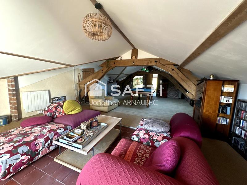 Maison de maîtres - 365 m² - 11 pièces