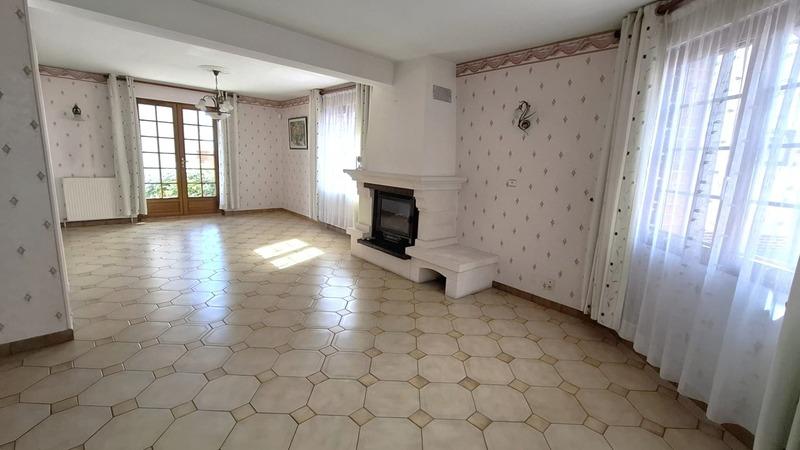 Maison - 96 m² - 5 pièces