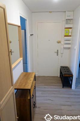 Chambre - 11 m² - 1 pièce
