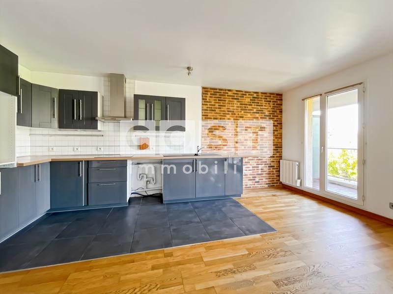 Appartement - 83 m² - 4 pièces