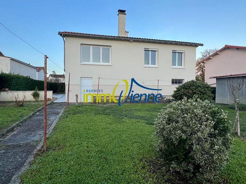 Maison - 104 m² - 4 pièces