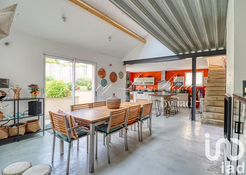 Maison - 171 m² - 7 pièces