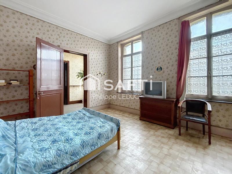 Maison - 259 m² - 8 pièces