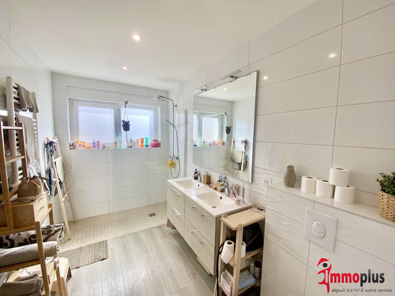 Maison - 120 m² - 6 pièces