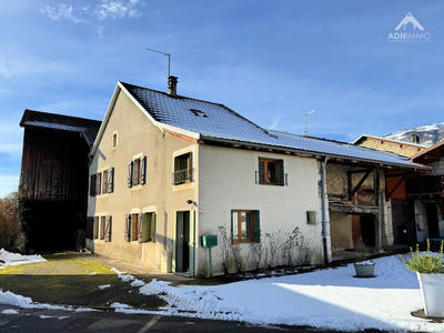 Maison - 122 m² - 4 pièces