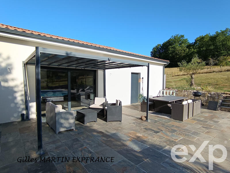 Maison - 135 m² - 5 pièces