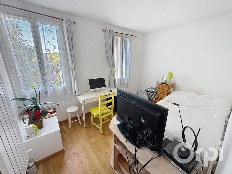 Maison - 93 m² - 4 pièces