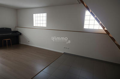 Appartement - 60 m² - 5 pièces
