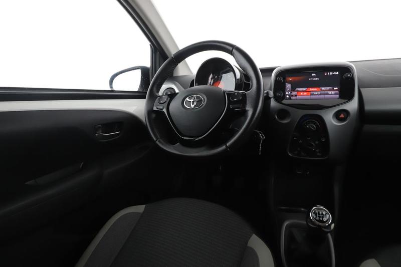 Toyota Aygo 1.0 Vvt-i X-Play 3p 72 ch