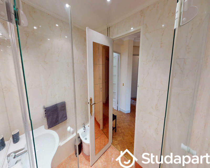 Chambre - 45 m² - 1 pièce