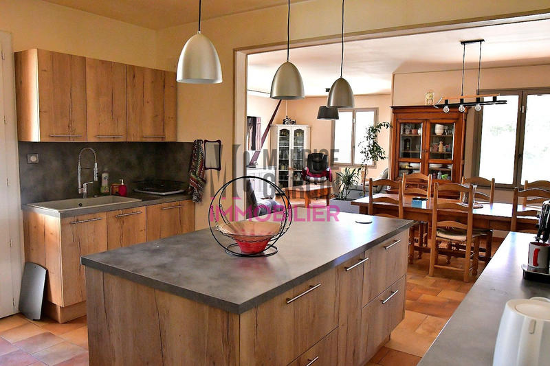 Maison - 135 m² - 4 pièces