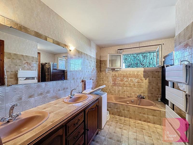 Maison - 115 m² - 4 pièces