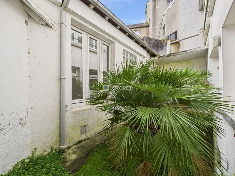 Immeuble - 177 m² - 7 pièces