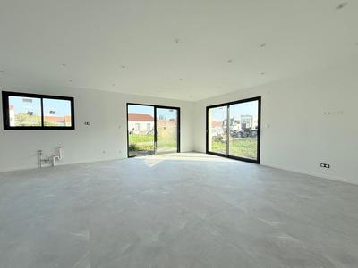 Maison - 108 m² - 4 pièces