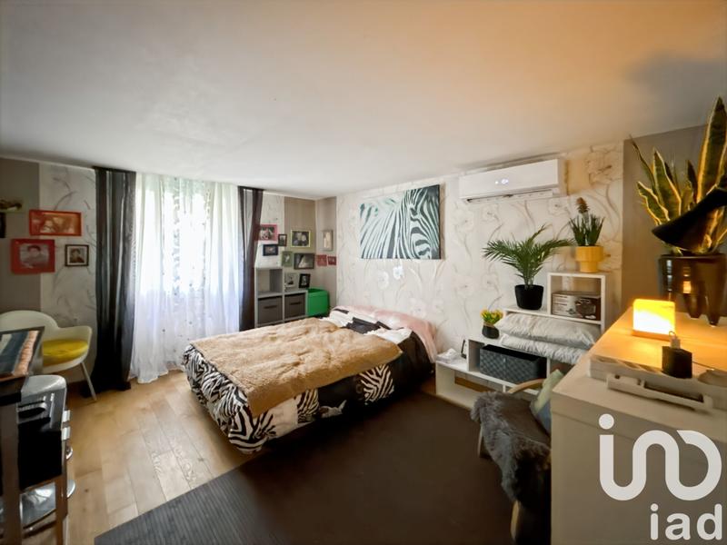 Maison - 97 m² - 5 pièces