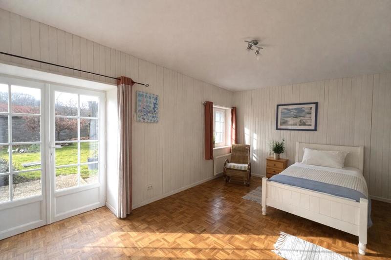 Maison - 204 m² - 6 pièces