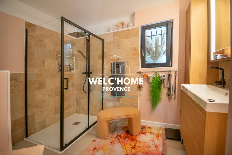 Maison - 102 m² - 6 pièces