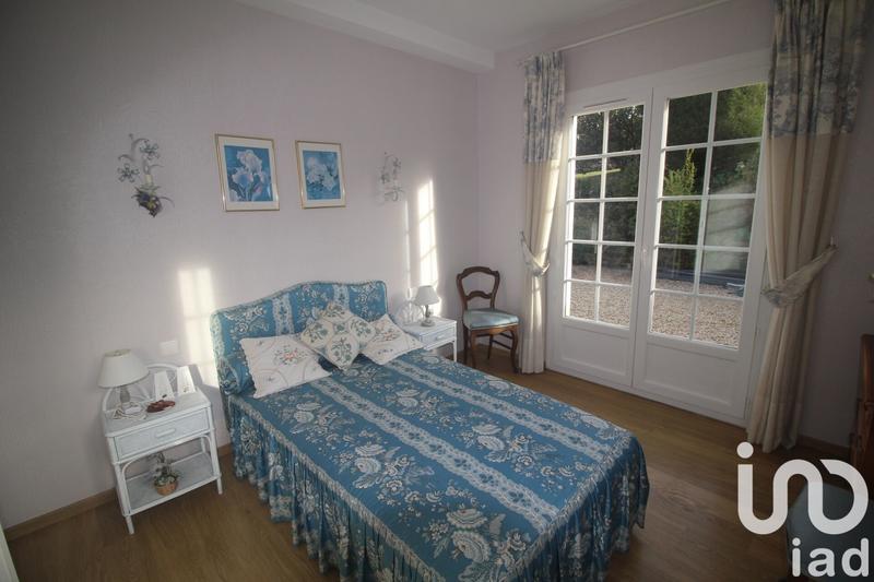 Maison - 187 m² - 7 pièces