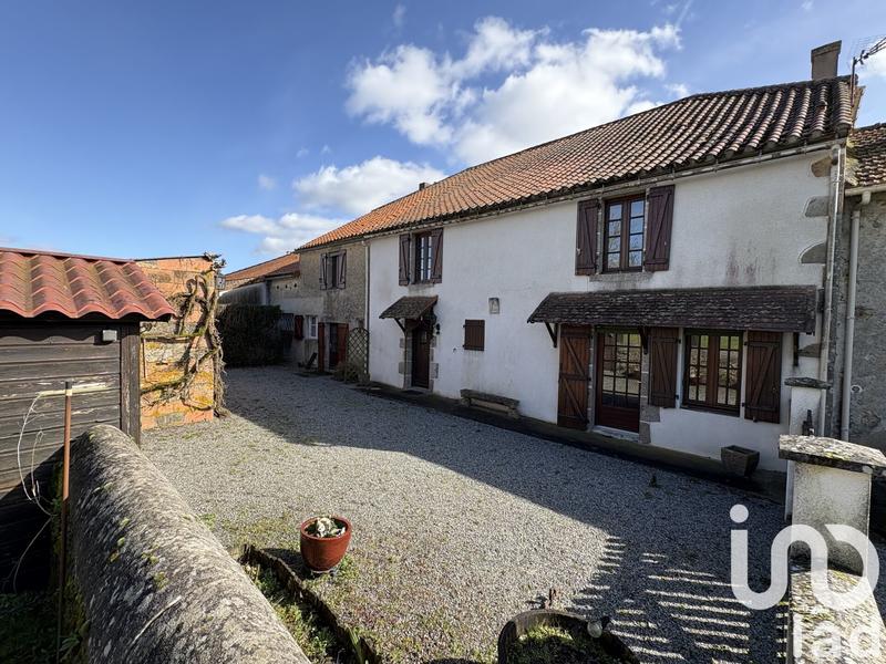 Maison - 220 m² - 7 pièces