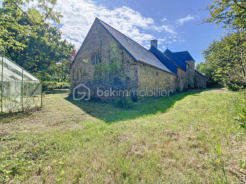 Longère - 252 m² - 7 pièces