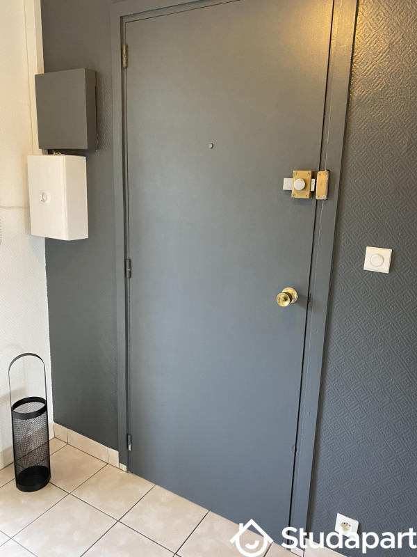 Chambre - 12 m² - 1 pièce