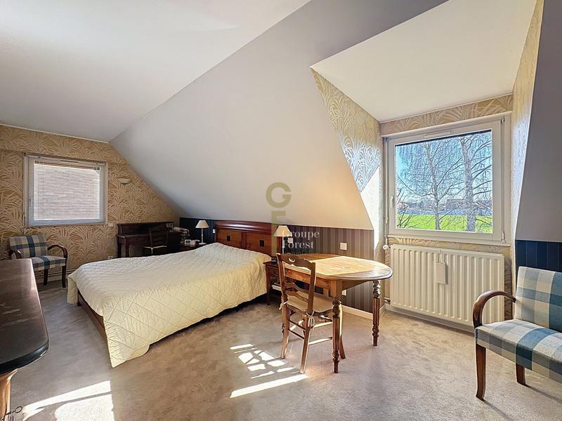 Maison - 160 m² - 5 pièces