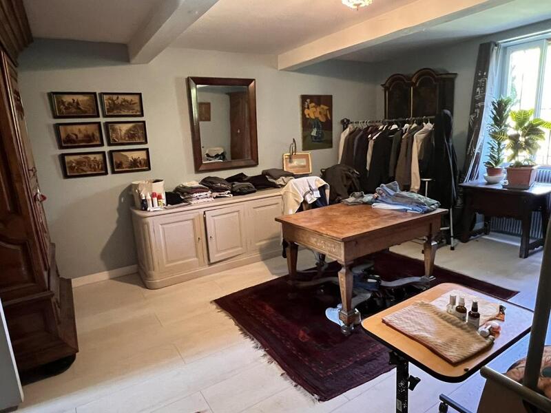 Maison - 430 m² - 10 pièces