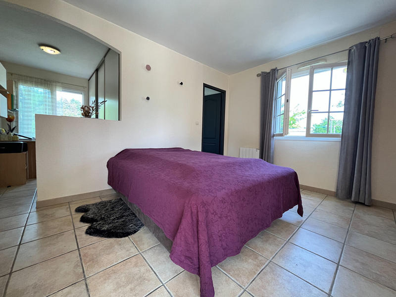 Maison - 167 m² - 9 pièces