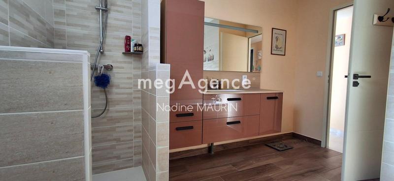 Pavillon - 112 m² - 5 pièces